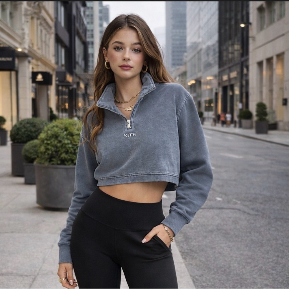 KITH Women’s Cropped Quarter Zip Sweatshirt – XS – Washed Slate Grey